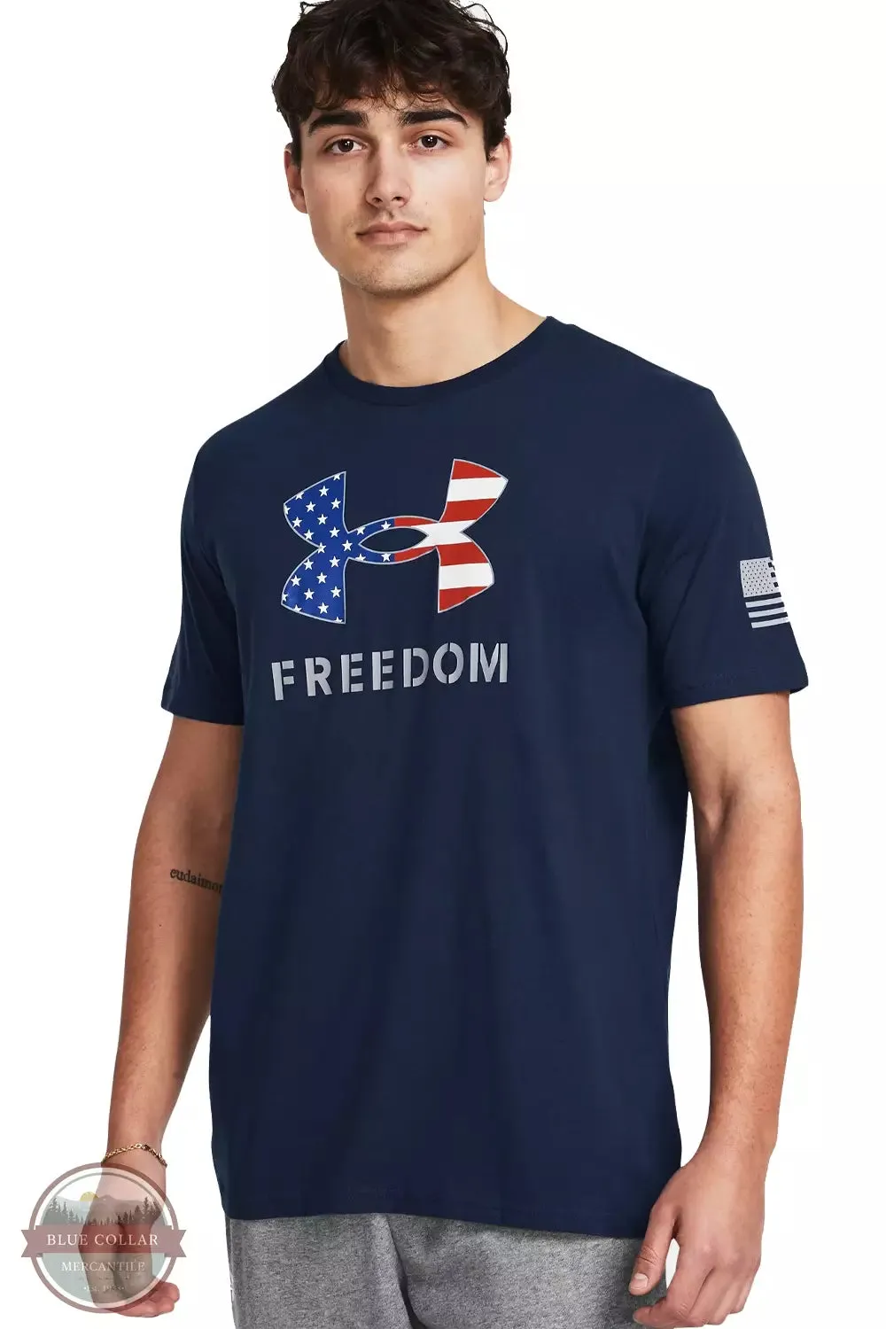 1382970 Short Sleeve Freedom Logo T-Shirt