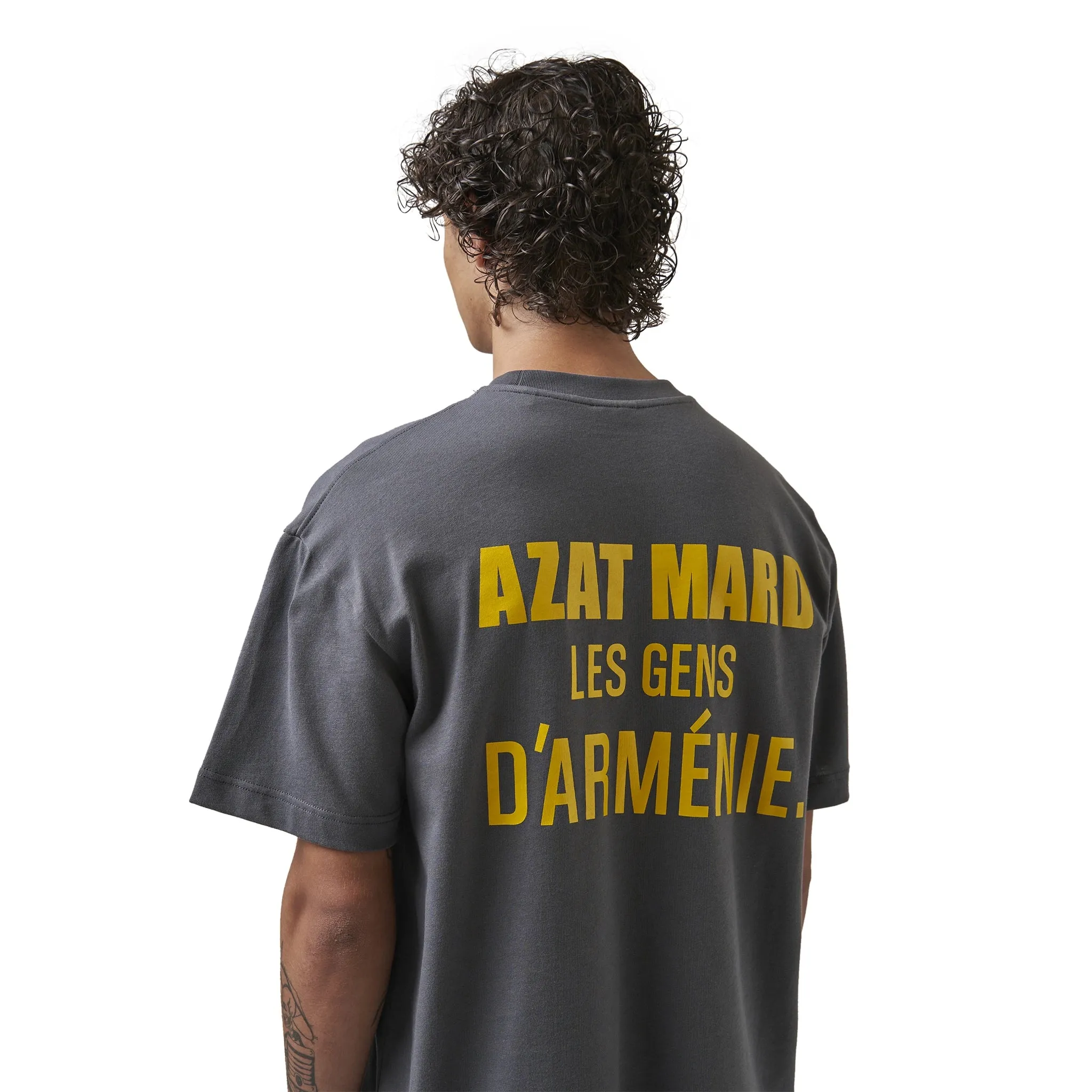 Azat Mard Les Gens T Shirt Charcoal