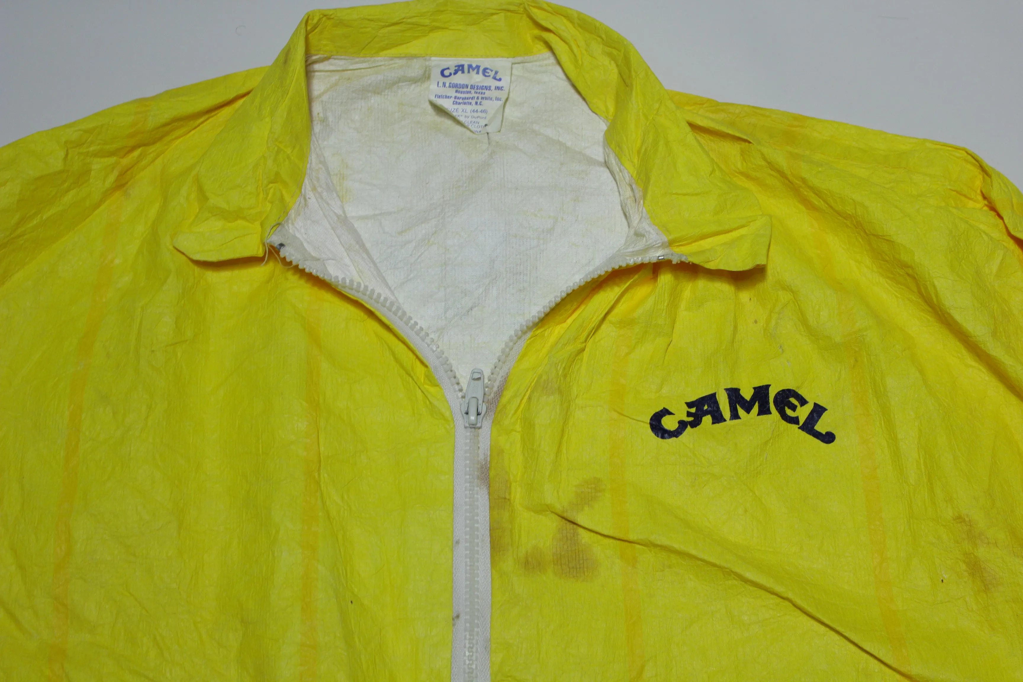 Camel Cigarettes Vintage 90's Smoking Twins Tyvek Tobacco 1992 Jacket