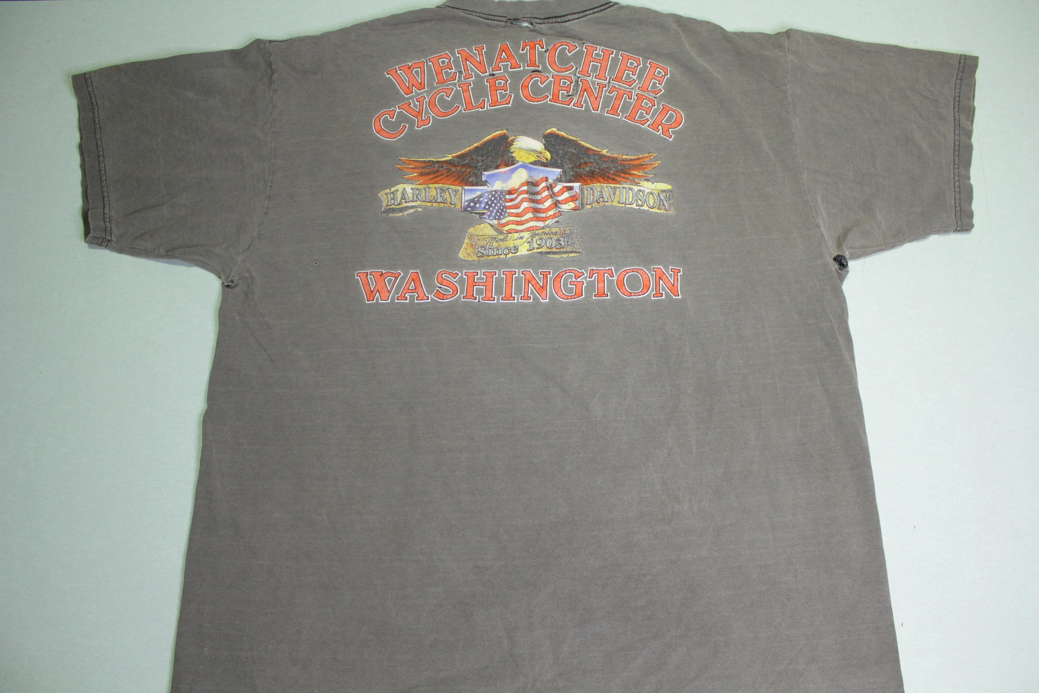 Harley Davidson Vintage 1998 Wenatchee Cycle Center Washington Distressed 90's T-Shirt