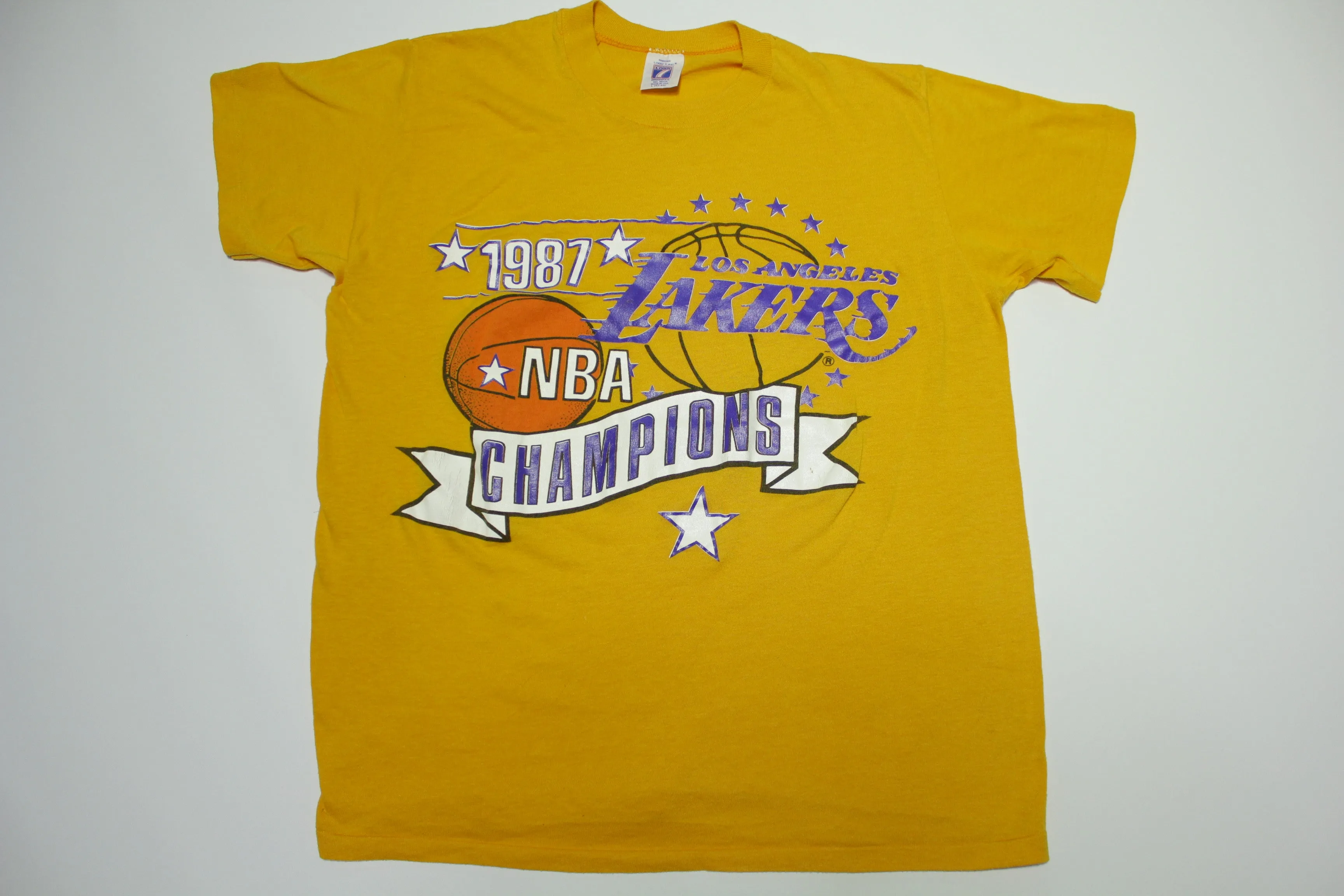 Los Angeles Lakers Vintage 1987 Finals Champions 80's Logo 7 Single Stitch USA T-Shirt